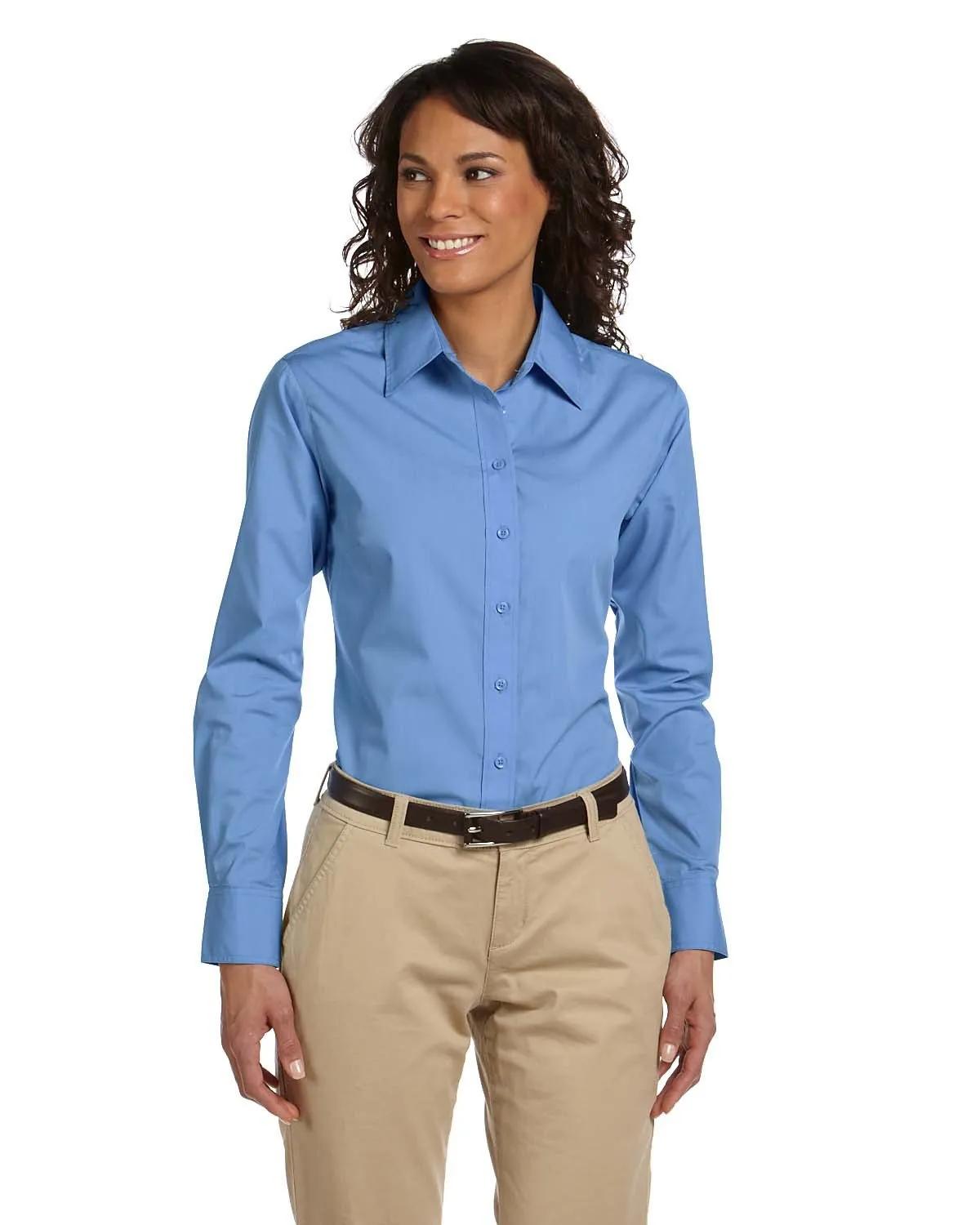 Ladies' Essential Poplin 3 of 23