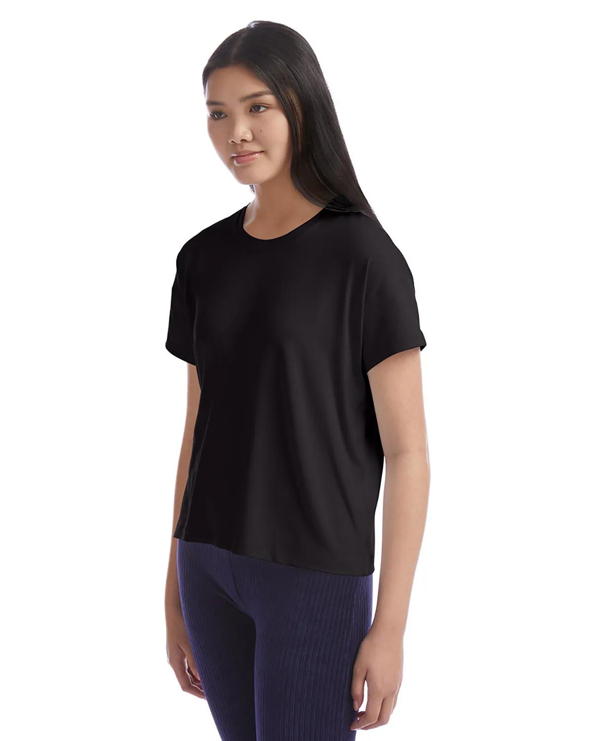 Ladies' Relaxed Essential T-Shirt 4 of 15