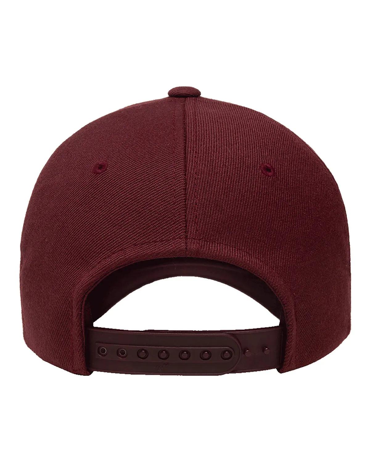 Premium Snapback Cap 5 of 19