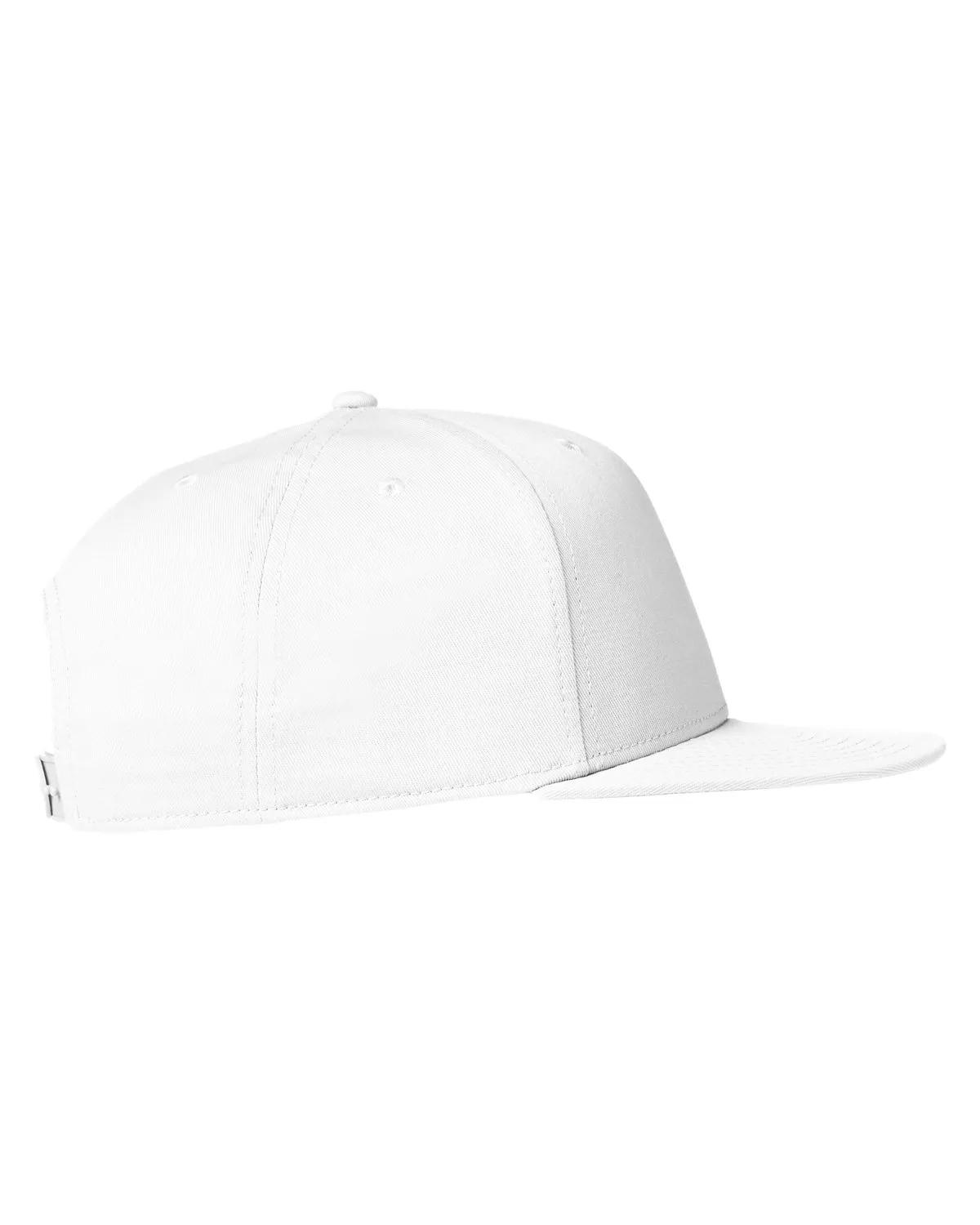 R Snap Cap 21 of 23