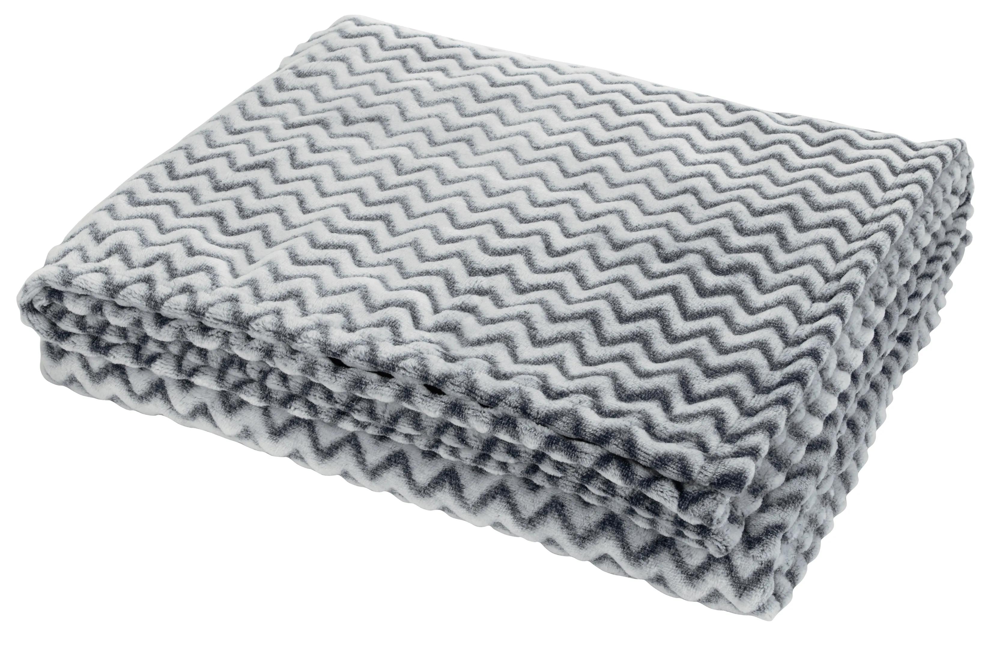 Two-Tone Wave Flannel Blanket 18 of 18