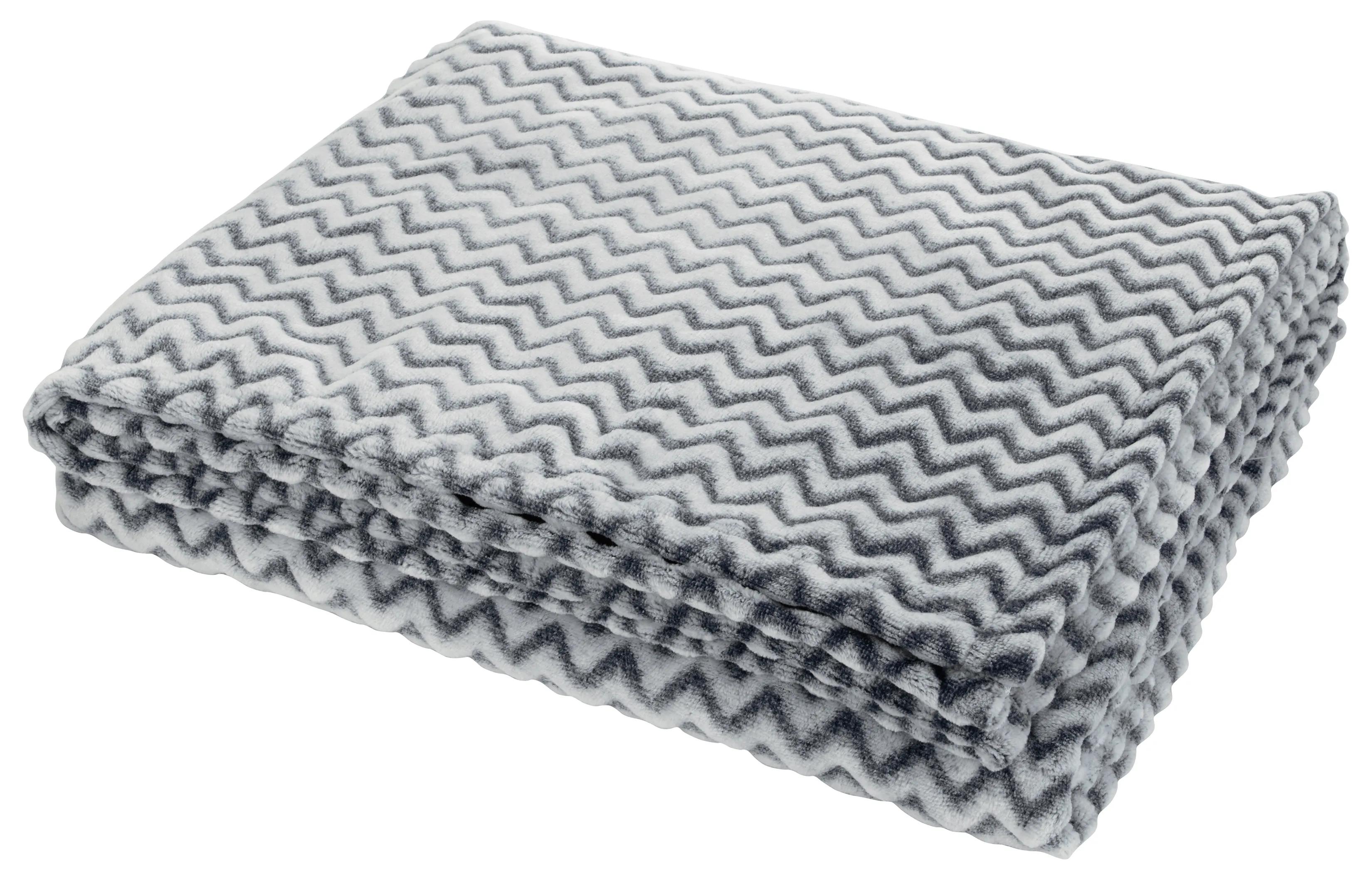 Two-Tone Wave Flannel Blanket 5 of 22