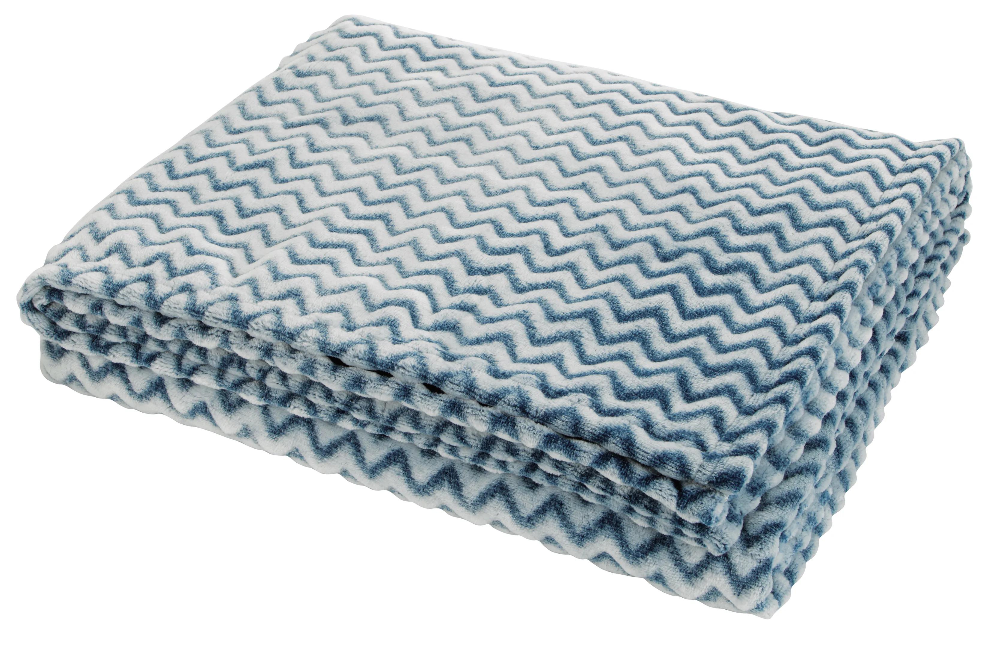 Two-Tone Wave Flannel Blanket 6 of 18