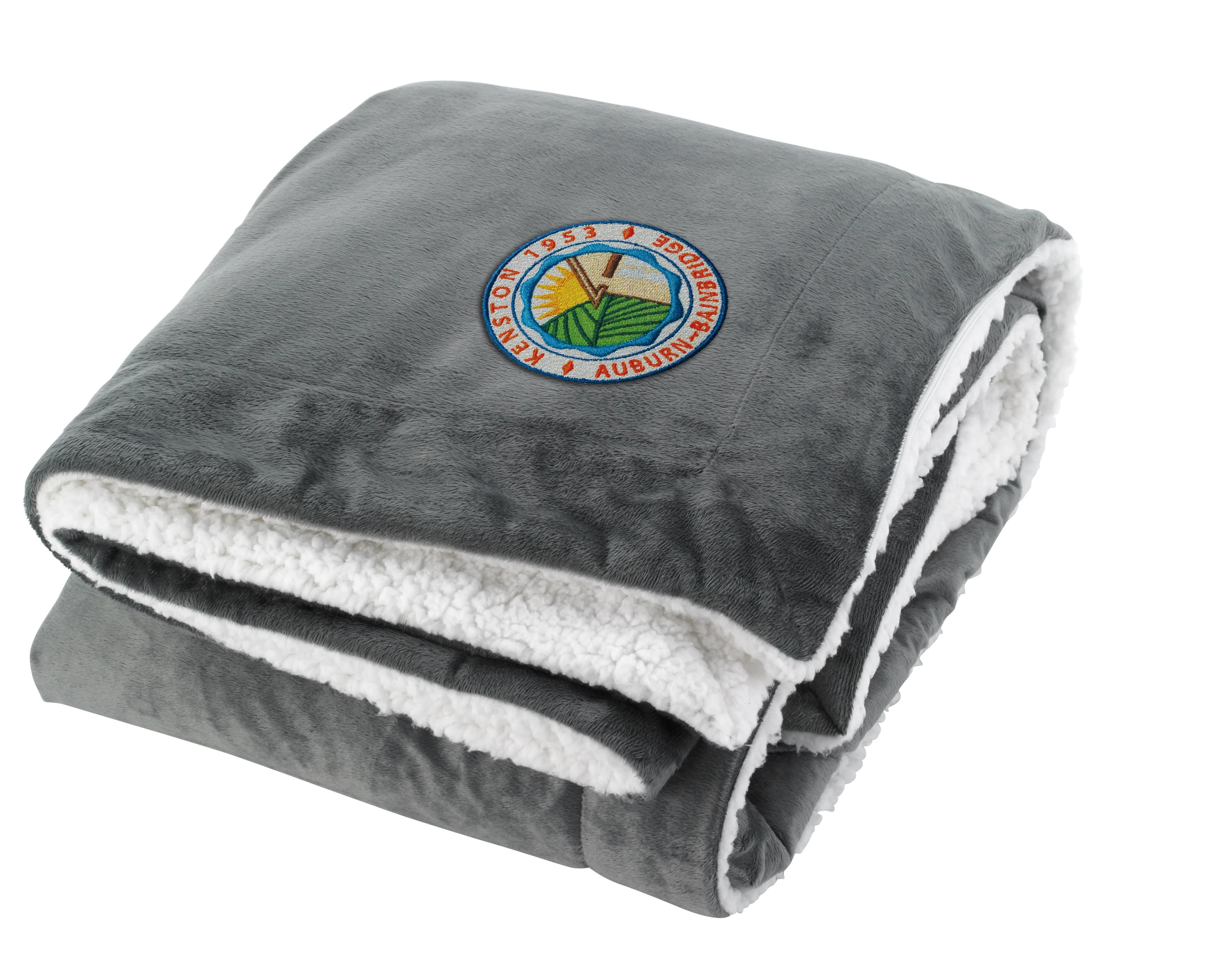 Sherpa Throw 39 of 40