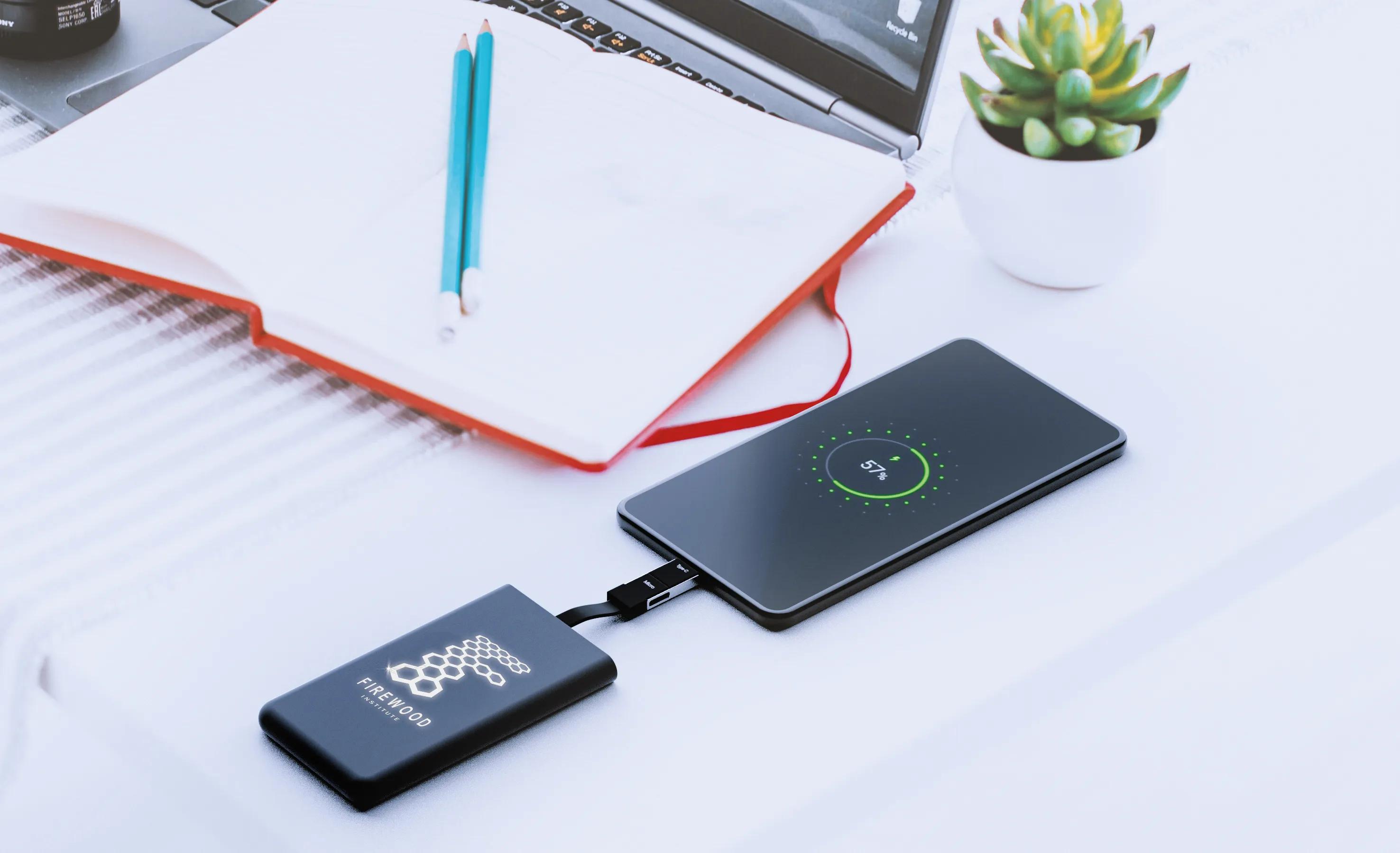 SCX Design™ All-in-One Power Bank 3000 mAh 9 of 13