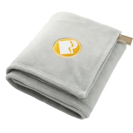 Recycled PET Oversized Coral Fleece Blanket 5 of 14