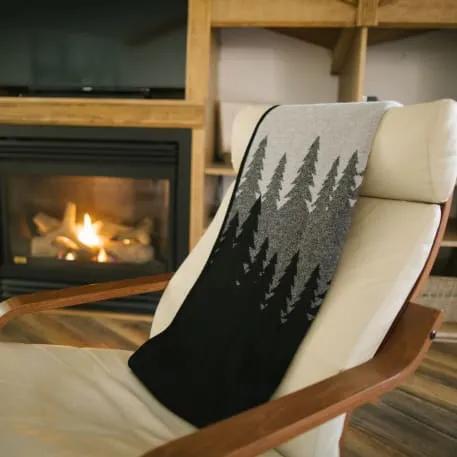 tentree Organic Cotton Juniper Blanket 1 of 10