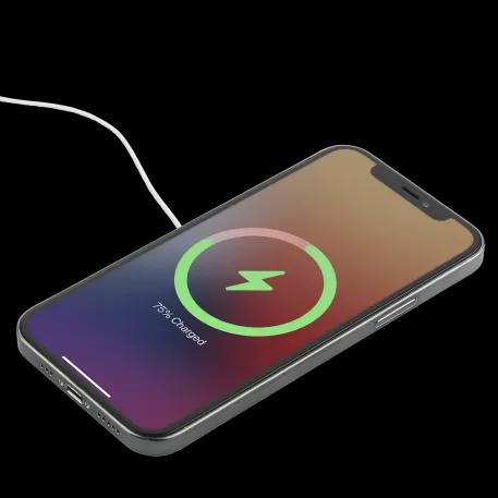 MagClick™ Fast Wireless Charging Pad 7 of 17