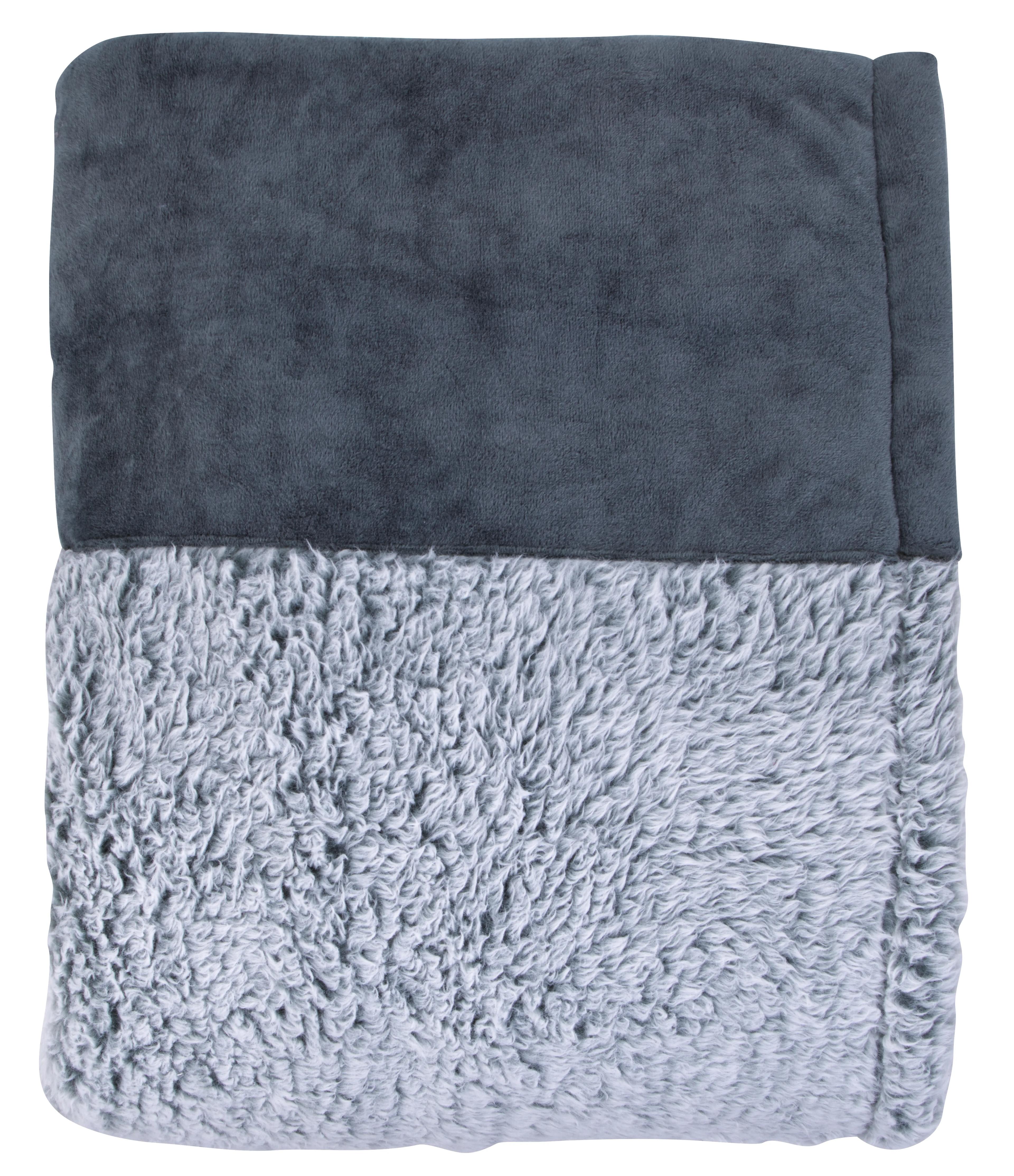 Super-Soft Plush Blanket 7 of 39