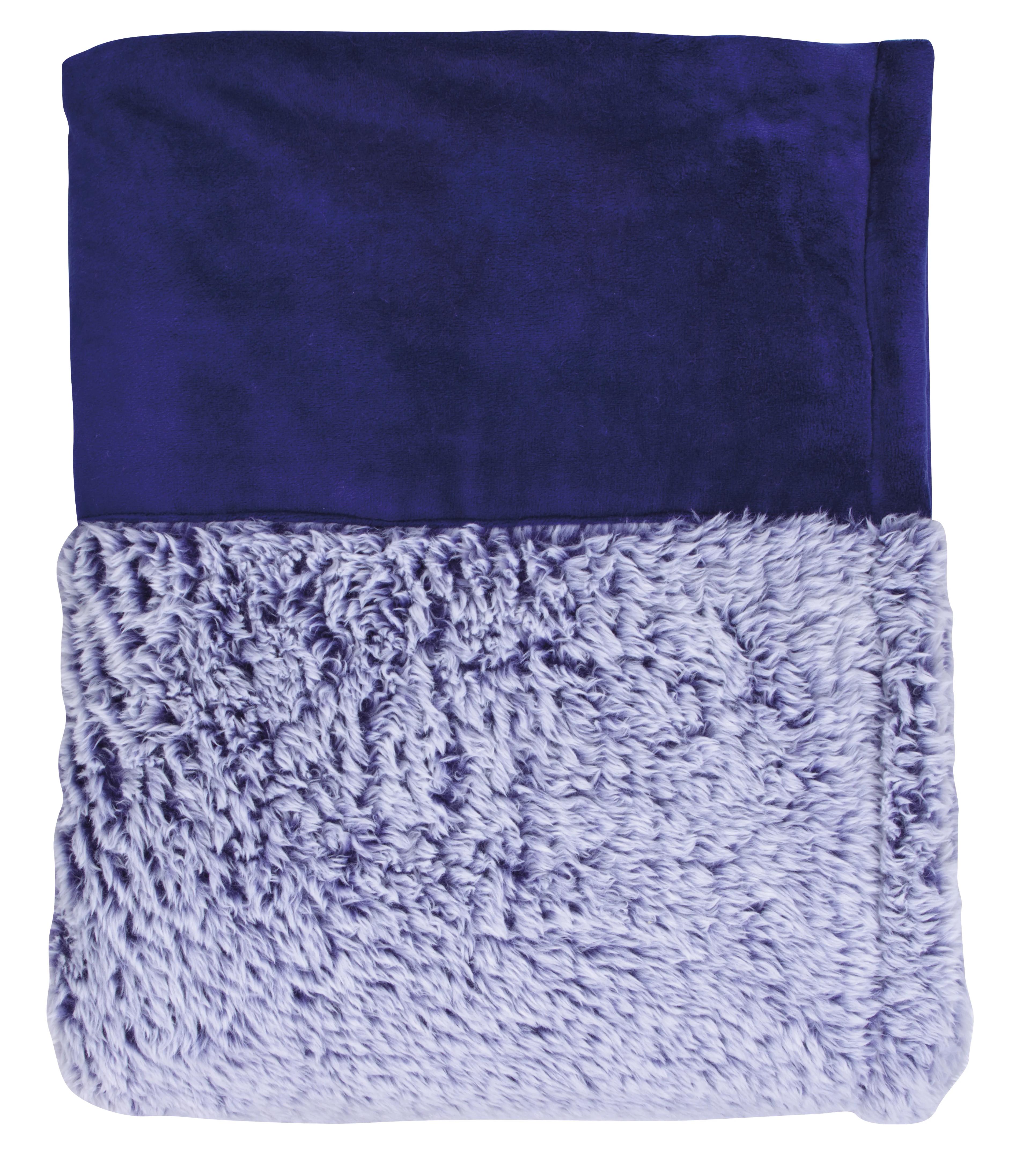 Super-Soft Plush Blanket 4 of 39