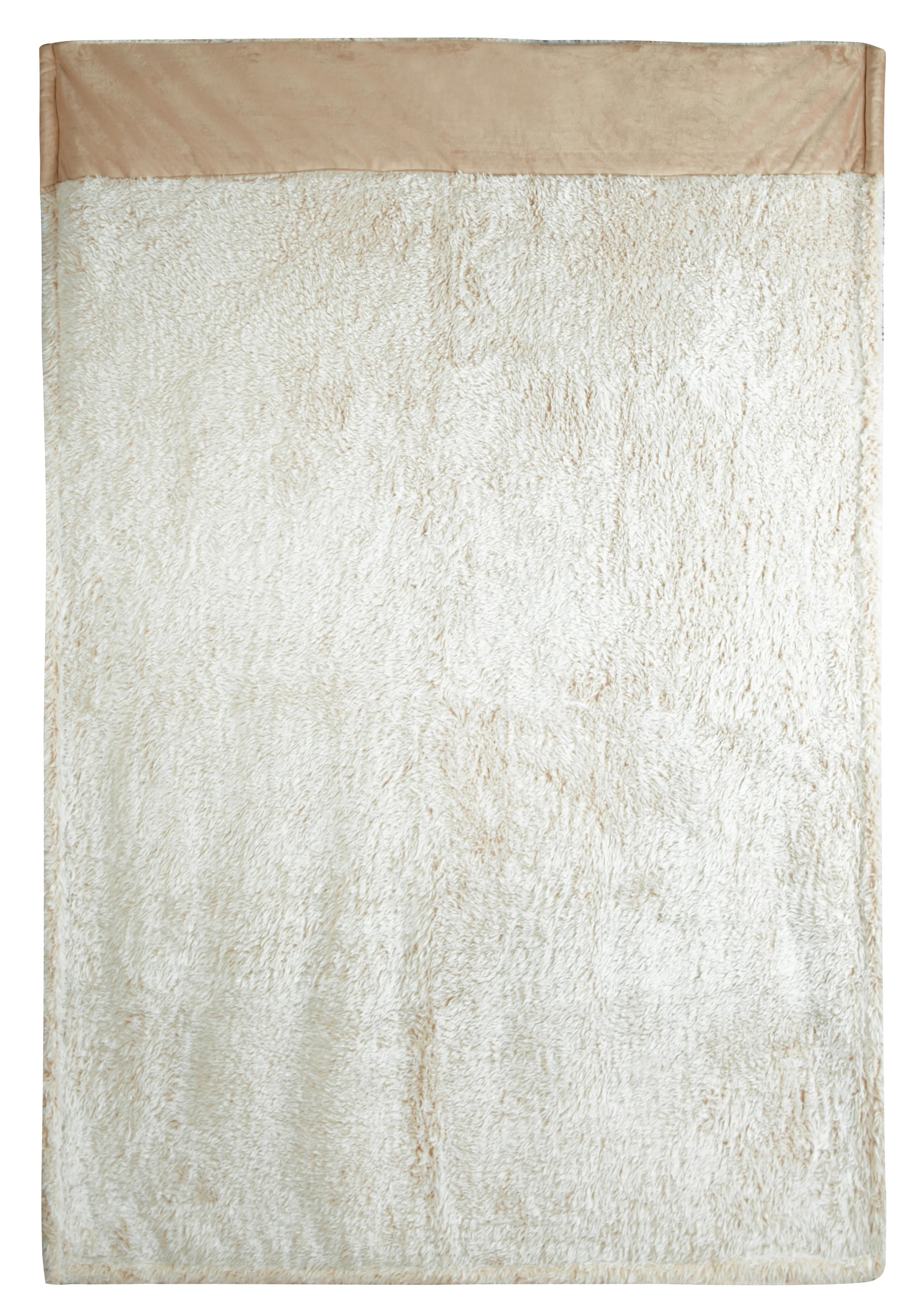 Super-Soft Plush Blanket 9 of 39