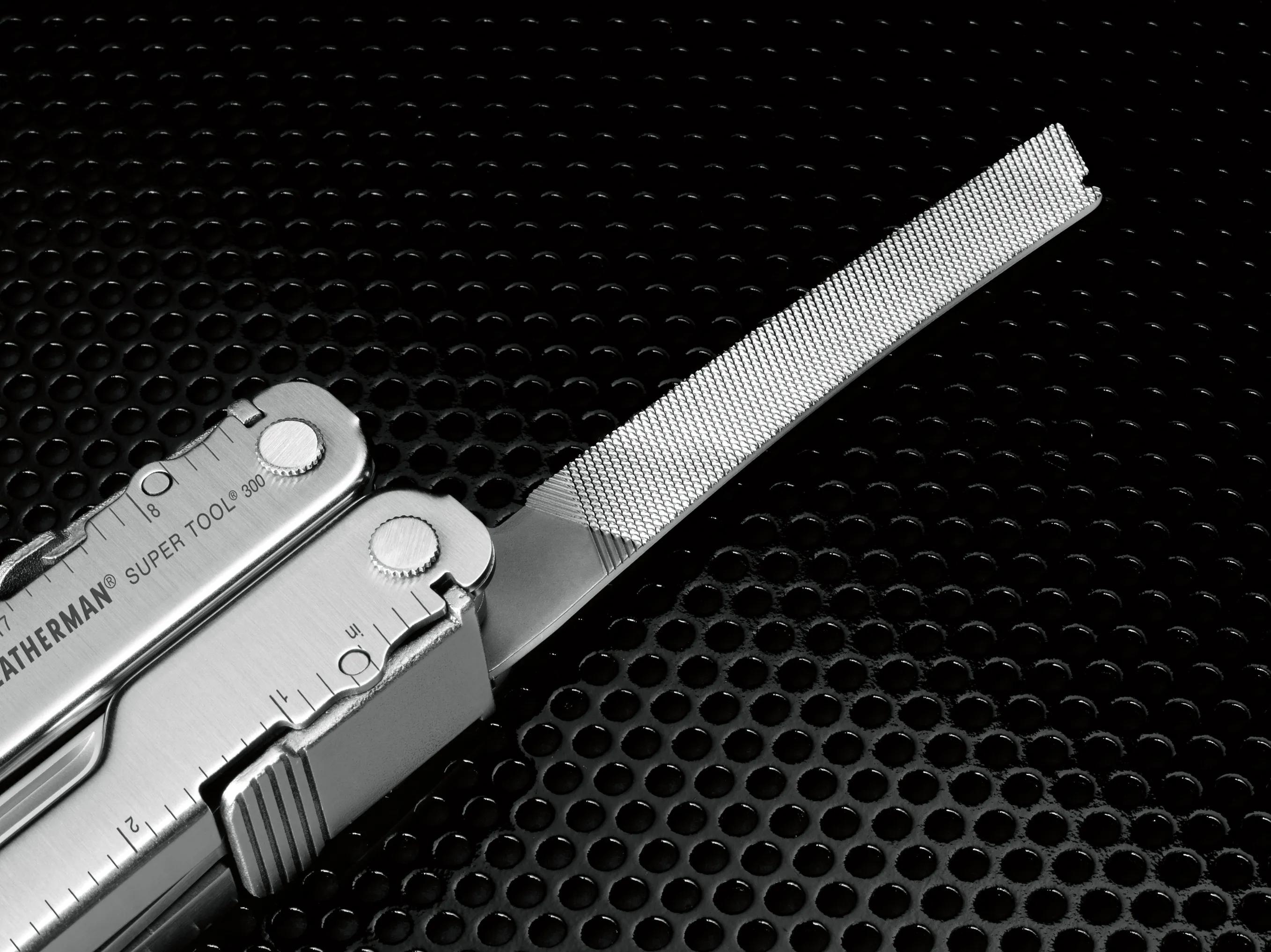 Leatherman® Super Tool® 300 9 of 27