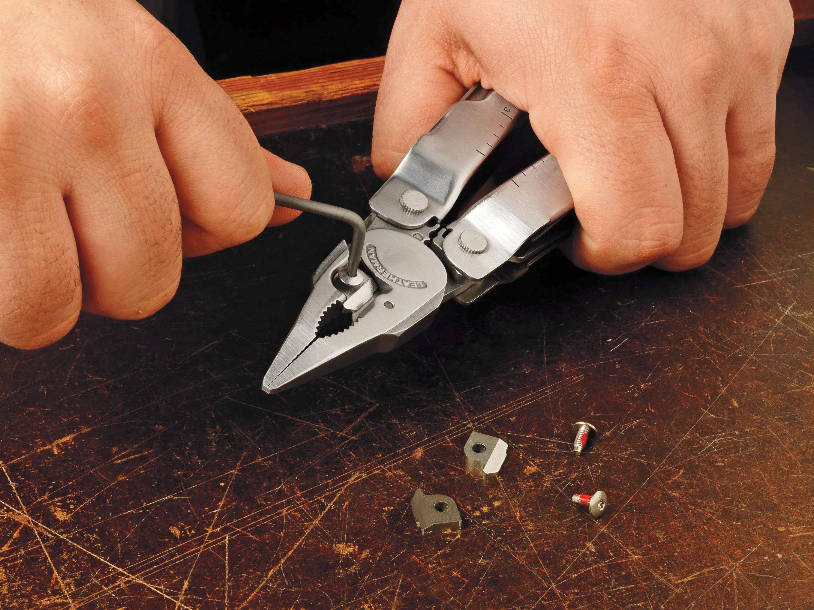 Leatherman® Super Tool® 300 13 of 64