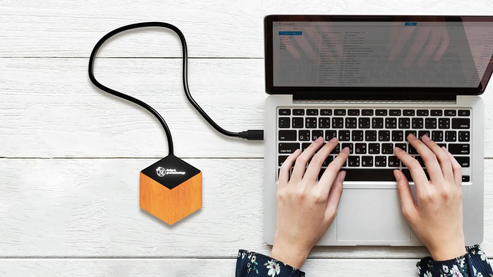 SCX Design™ Bamboo 10W Hexa Wireless Charger 8 of 12